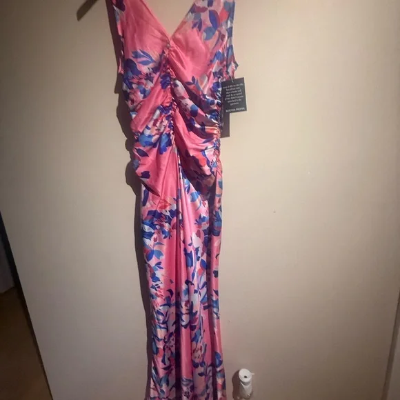 NWT Boston Proper Ruched Sleeveless Floral Maxi Dress Pink Size 10 - Picture 5 of 7